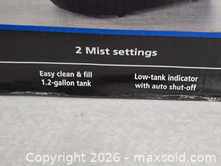 MaxSold Auction: M019 - Mainstays Warm Mist Humidifier - Read Comments - Whitby (Ontario, Canada) SELLER MANAGED Reseller Online Auction - Taunton Road East (STORAGE)