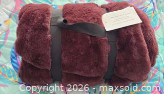 MaxSold Auction: M053 - Hudson Bay Luxe Fur Throw - Wine - New - Whitby (Ontario, Canada) SELLER MANAGED Reseller Online Auction - Taunton Road East (STORAGE)