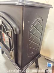 MaxSold Auction: Black Metal Electric Fireplace Stove, 1500W/750W - Ottawa (Nepean) (Ontario, Canada) SELLER MANAGED Moving Online Auction - Grenfell Crescent