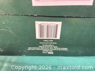 MaxSold Auction: Coca-Cola Town Square Howard Oil Company Porcelain Gas Station - Ottawa (Nepean) (Ontario, Canada) SELLER MANAGED Moving Online Auction - Grenfell Crescent