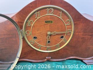MaxSold Auction: Forestville 8-Day Mechanical Pendulum Mantel Clock - Ottawa (Nepean) (Ontario, Canada) SELLER MANAGED Moving Online Auction - Grenfell Crescent