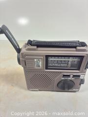 MaxSold Auction: Grundig FR-200 Portable Emergency Radio - Ottawa (Nepean) (Ontario, Canada) SELLER MANAGED Moving Online Auction - Grenfell Crescent