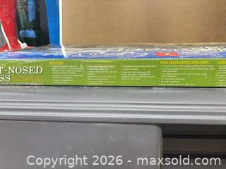 MaxSold Auction: HO Scale 6060 Bullet-Nosed Express Mountain Class 4-8-2 - Ottawa (Nepean) (Ontario, Canada) SELLER MANAGED Moving Online Auction - Grenfell Crescent