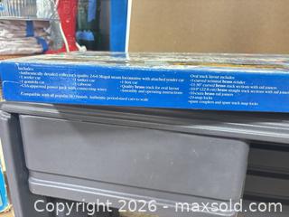 MaxSold Auction: HO Scale Collector's Edition Electric Model Train Set - Ottawa (Nepean) (Ontario, Canada) SELLER MANAGED Moving Online Auction - Grenfell Crescent