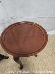 MaxSold Auction: Pair of Accent Tables, Mixed Materials - Ottawa (Nepean) (Ontario, Canada) SELLER MANAGED Moving Online Auction - Grenfell Crescent