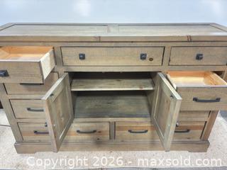 MaxSold Auction: Rustic Farmhouse Solid Wood Dresser Cabinet in Weathered Gray - Ottawa (Nepean) (Ontario, Canada) SELLER MANAGED Moving Online Auction - Grenfell Crescent