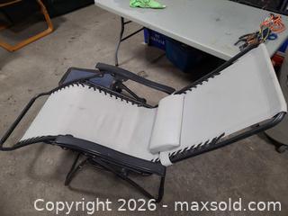 MaxSold Auction: Zero Gravity Reclining Chair with Cooler Bag, Light Gray/Blue - Ottawa (Nepean) (Ontario, Canada) SELLER MANAGED Moving Online Auction - Grenfell Crescent