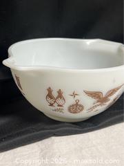 MaxSold Auction: 1960s Pyrex Early American Pyrex Pint Bowl, Pyrex Cinderella Mixing Bowl - Campbell (California, USA) SELLER MANAGED Downsizing Online Auction - Dell Avenue