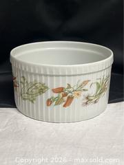MaxSold Auction: Pillivuyt France porcelain dish, featuring a "Decor Grand Feu" ( 7" D) - Campbell (California, USA) SELLER MANAGED Downsizing Online Auction - Dell Avenue