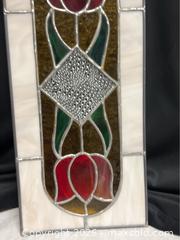 MaxSold Auction: Stained Glass Tulip Panel Suncatcher 16"H - Campbell (California, USA) SELLER MANAGED Downsizing Online Auction - Dell Avenue