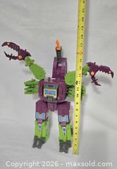 MaxSold Auction: 1986- Large TRANSFORMERS- G1 "SCORPONOK" Toy - Kingston (Ontario, Canada) SELLER MANAGED Downsizing Online Auction - Morenz Cresecent