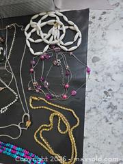 MaxSold Auction: Assorted JEWELRY- LOT "O2" - Kingston (Ontario, Canada) SELLER MANAGED Downsizing Online Auction - Morenz Cresecent