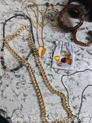 MaxSold Auction: Assorted Jewelry LOT"O7" - Kingston (Ontario, Canada) SELLER MANAGED Downsizing Online Auction - Morenz Cresecent