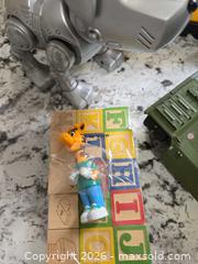 MaxSold Auction: Assorted Toys LOT "N4"  - Kingston (Ontario, Canada) SELLER MANAGED Downsizing Online Auction - Morenz Cresecent