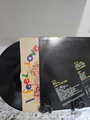 MaxSold Auction: BRONSKI BEST Record  - Kingston (Ontario, Canada) SELLER MANAGED Downsizing Online Auction - Morenz Cresecent