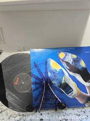 MaxSold Auction: CYNDI LAUPER Record  - Kingston (Ontario, Canada) SELLER MANAGED Downsizing Online Auction - Morenz Cresecent