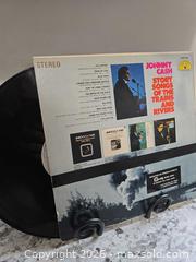 MaxSold Auction: JOHNNY CASH Record  - Kingston (Ontario, Canada) SELLER MANAGED Downsizing Online Auction - Morenz Cresecent