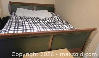 MaxSold Auction: KING SIZED SLEIGH BED - Kingston (Ontario, Canada) SELLER MANAGED Downsizing Online Auction - Morenz Cresecent