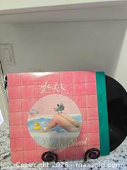 MaxSold Auction: "LAKE"- Paradise Island Record  - Kingston (Ontario, Canada) SELLER MANAGED Downsizing Online Auction - Morenz Cresecent