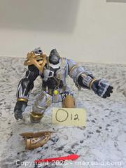 MaxSold Auction: LIKE NEW- 1996- SPAWN/McFARLANE "CY-GOR" Figure - Kingston (Ontario, Canada) SELLER MANAGED Downsizing Online Auction - Morenz Cresecent