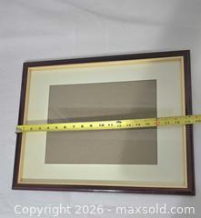MaxSold Auction: Like NEW- Picture Frame w Glass - Kingston (Ontario, Canada) SELLER MANAGED Downsizing Online Auction - Morenz Cresecent