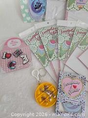 MaxSold Auction: LOT"D40"- Shoe Accessories Lot - Kingston (Ontario, Canada) SELLER MANAGED Downsizing Online Auction - Morenz Cresecent