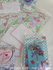 MaxSold Auction: LOT"D40"- Shoe Accessories Lot - Kingston (Ontario, Canada) SELLER MANAGED Downsizing Online Auction - Morenz Cresecent