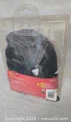 MaxSold Auction: NEW- "GEISHA" WIG - Kingston (Ontario, Canada) SELLER MANAGED Downsizing Online Auction - Morenz Cresecent