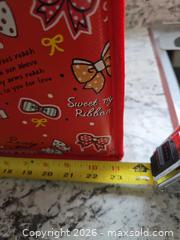 MaxSold Auction: NEW- LARGE CHILDS TOY BOX - Kingston (Ontario, Canada) SELLER MANAGED Downsizing Online Auction - Morenz Cresecent