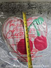 MaxSold Auction: NEW- "Ma Cherie" Heart Pillow  - Kingston (Ontario, Canada) SELLER MANAGED Downsizing Online Auction - Morenz Cresecent