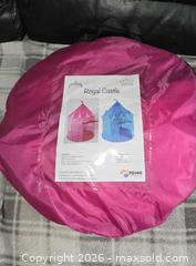 MaxSold Auction: NEW-KIDS PINK CASTLE POP-UP TENT - Kingston (Ontario, Canada) SELLER MANAGED Downsizing Online Auction - Morenz Cresecent