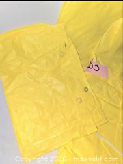 MaxSold Auction: New-MEN'S-3 Pc.Light Rain Suit - Kingston (Ontario, Canada) SELLER MANAGED Downsizing Online Auction - Morenz Cresecent