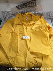 MaxSold Auction: NEW-Men's Deluxe Rain Jacket - Kingston (Ontario, Canada) SELLER MANAGED Downsizing Online Auction - Morenz Cresecent
