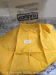 MaxSold Auction: NEW-Men's Deluxe Rain Jacket - Kingston (Ontario, Canada) SELLER MANAGED Downsizing Online Auction - Morenz Cresecent