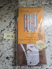 MaxSold Auction: NEW-OUTDOOR BURLAP FALL FLAG - Kingston (Ontario, Canada) SELLER MANAGED Downsizing Online Auction - Morenz Cresecent