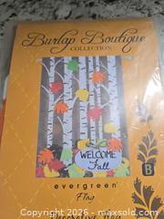 MaxSold Auction: NEW-OUTDOOR BURLAP FALL FLAG - Kingston (Ontario, Canada) SELLER MANAGED Downsizing Online Auction - Morenz Cresecent