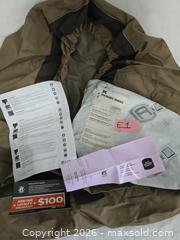 MaxSold Auction: Patio Built-In Grill Cover LOT"E1" - Kingston (Ontario, Canada) SELLER MANAGED Downsizing Online Auction - Morenz Cresecent