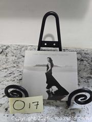 MaxSold Auction: SARAH McLACHLAN CD- LOT"O17" - Kingston (Ontario, Canada) SELLER MANAGED Downsizing Online Auction - Morenz Cresecent