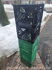 MaxSold Auction: 5 Milk Crates - Ottawa (Ontario, Canada) SELLER MANAGED Downsizing Online Auction -  Cinnabar