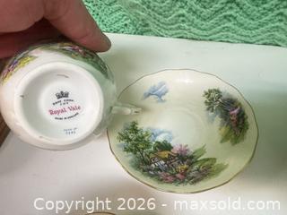 MaxSold Auction: 8 pairs of cups and saucer - Royal Albert, Royal vale, rosina and more  - Ottawa (Ontario, Canada) SELLER MANAGED Downsizing Online Auction -  Cinnabar