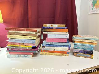 MaxSold Auction: Angel Books and cards collection lot 637 - Ottawa (Ontario, Canada) SELLER MANAGED Downsizing Online Auction -  Cinnabar
