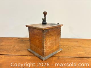 MaxSold Auction: Antique coffee grinder - Ottawa (Ontario, Canada) SELLER MANAGED Downsizing Online Auction -  Cinnabar