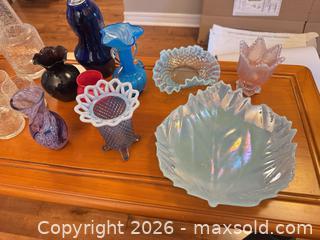 MaxSold Auction: Assorted Art glass lot - Ottawa (Ontario, Canada) SELLER MANAGED Downsizing Online Auction -  Cinnabar