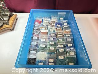 MaxSold Auction: Assorted beads lot 614 - Ottawa (Ontario, Canada) SELLER MANAGED Downsizing Online Auction -  Cinnabar