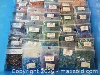 MaxSold Auction: Assorted beads lot 614 - Ottawa (Ontario, Canada) SELLER MANAGED Downsizing Online Auction -  Cinnabar