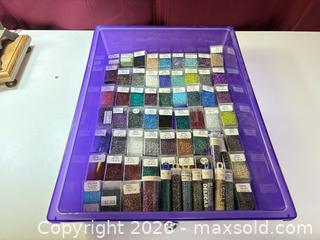 MaxSold Auction: Assorted beads lot 618 - Ottawa (Ontario, Canada) SELLER MANAGED Downsizing Online Auction -  Cinnabar
