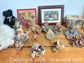 MaxSold Auction: Assorted bear decor lot 422 - Ottawa (Ontario, Canada) SELLER MANAGED Downsizing Online Auction -  Cinnabar
