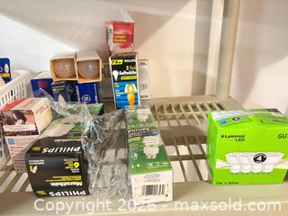 MaxSold Auction: Assorted lightbulbs lot 413 - Ottawa (Ontario, Canada) SELLER MANAGED Downsizing Online Auction -  Cinnabar