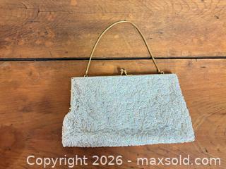MaxSold Auction: Beaded purse - Ottawa (Ontario, Canada) SELLER MANAGED Downsizing Online Auction -  Cinnabar