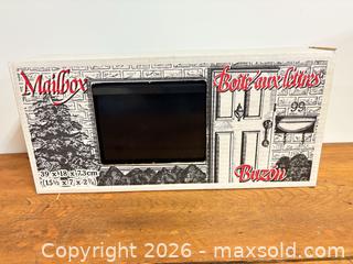 MaxSold Auction: Buzón Mailbox - Ottawa (Ontario, Canada) SELLER MANAGED Downsizing Online Auction -  Cinnabar